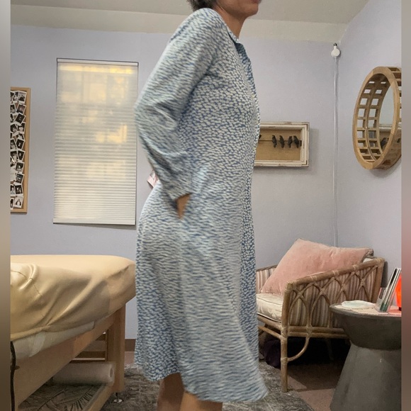 Tanner vintage elephant print lightweight button down long sleeve midi dress  8 - Picture 2 of 14